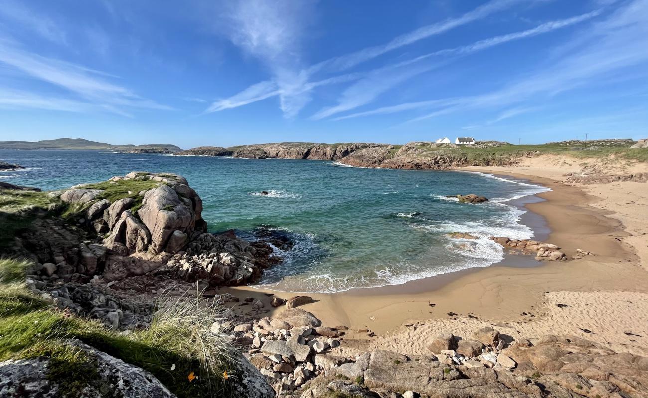 Photo de Cruit Island Wild Beach avec sable lumineux de surface