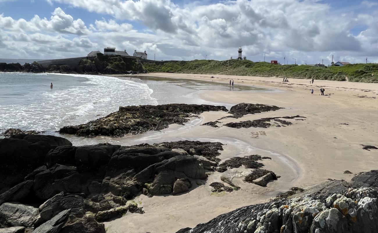 Photo de Stroove Beach avec sable lumineux de surface