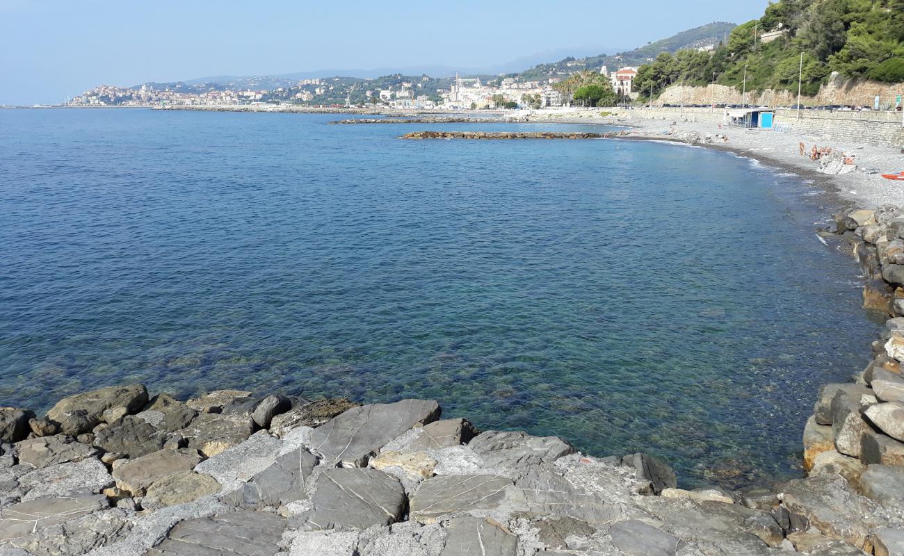 Photo de Novaro beach avec caillou gris de surface