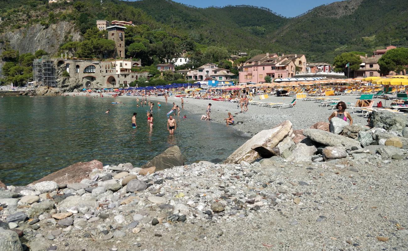 Photo de Spiaggia del Gigante avec caillou fin brun de surface