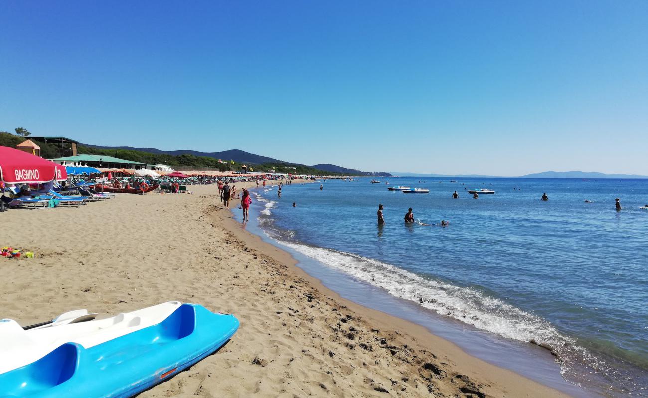 Photo de Plage de Rocchette avec sable beige de surface