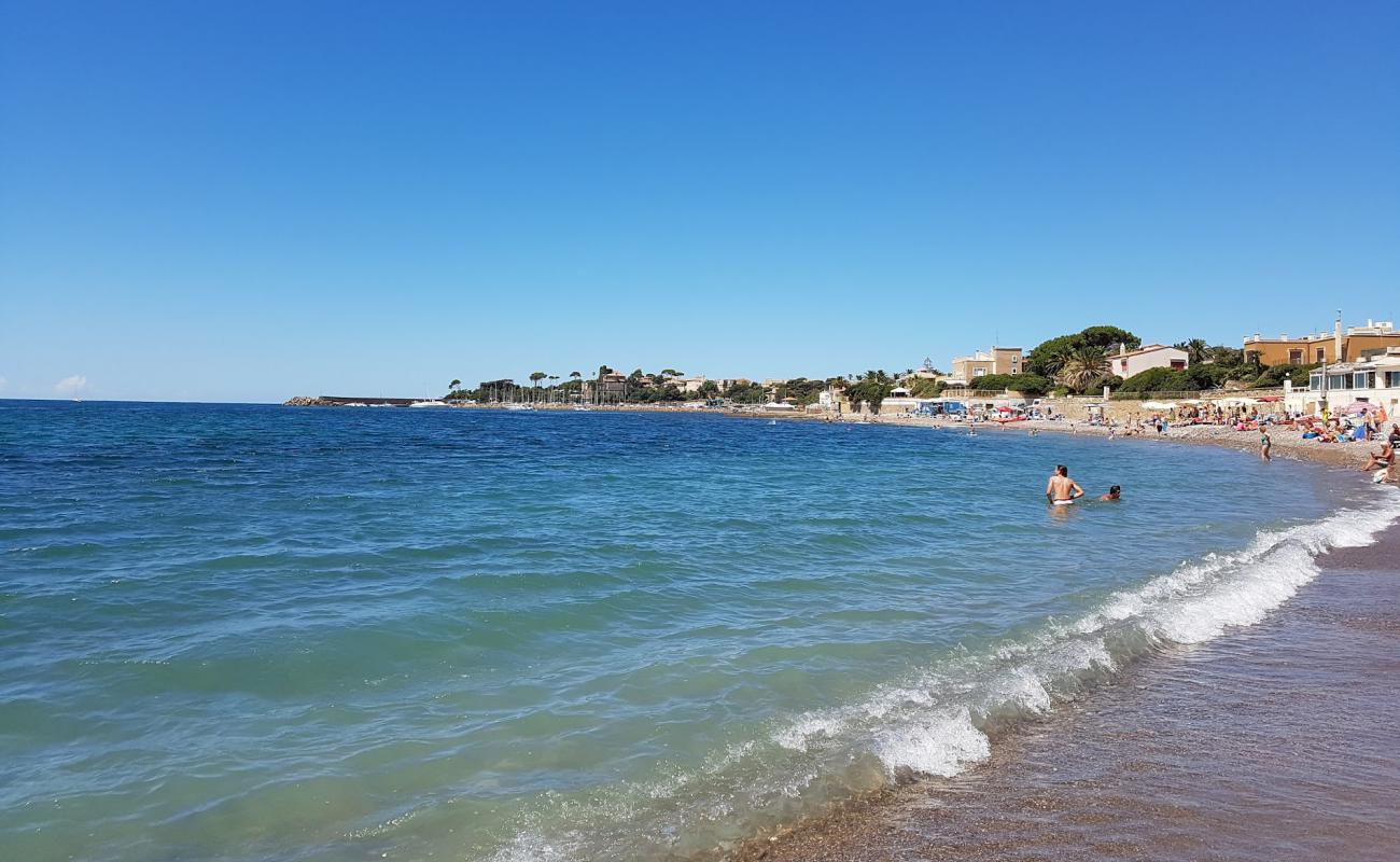 Photo de Murgidas Beach avec galets gris de surface