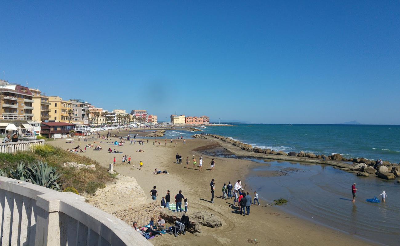 Photo de Spiaggia di Riviera Vittorio Mallozzi avec sable beige de surface