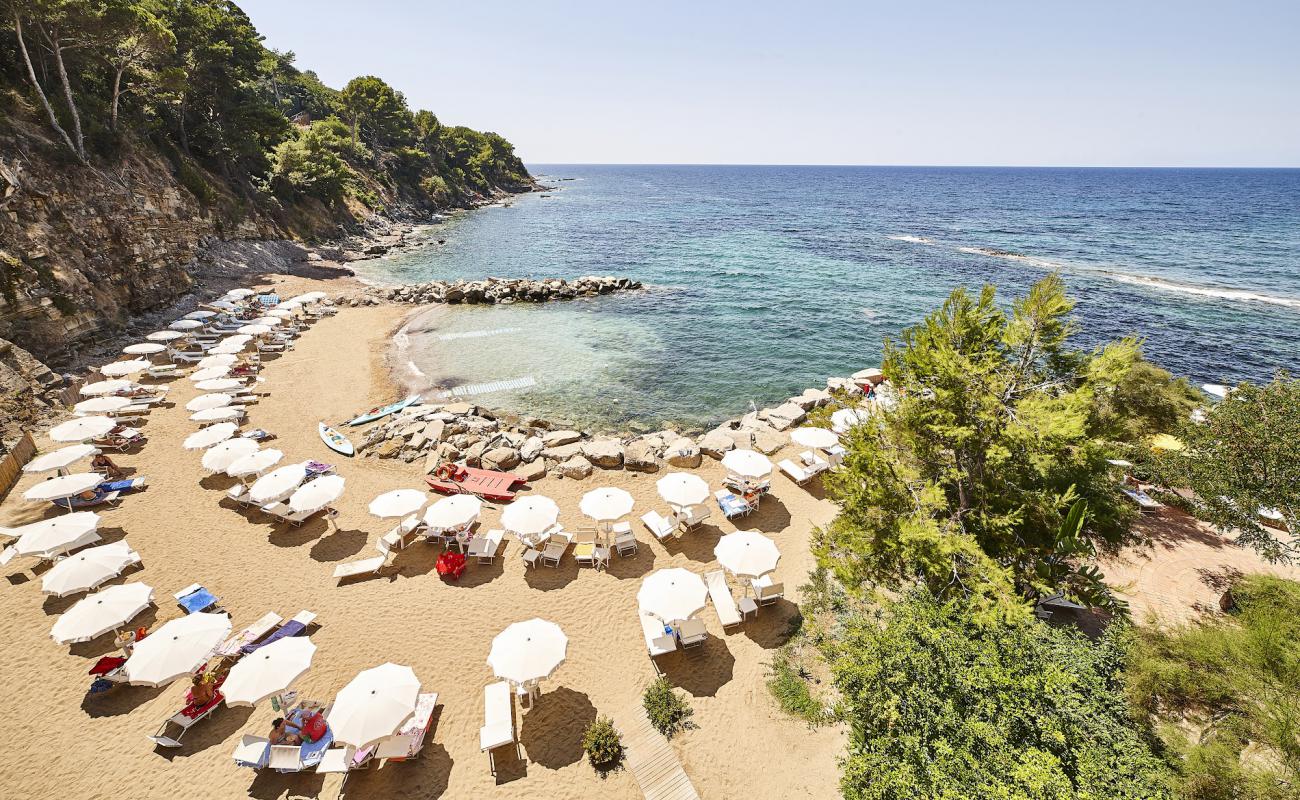 Photo de Approdo Hotel Beach avec sable beige de surface