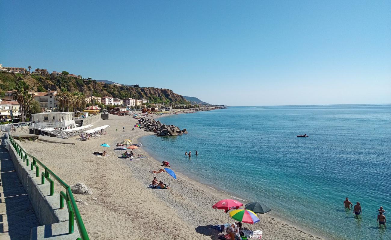 Photo de Belvedere Marittimo beach II avec petits galets gris de surface