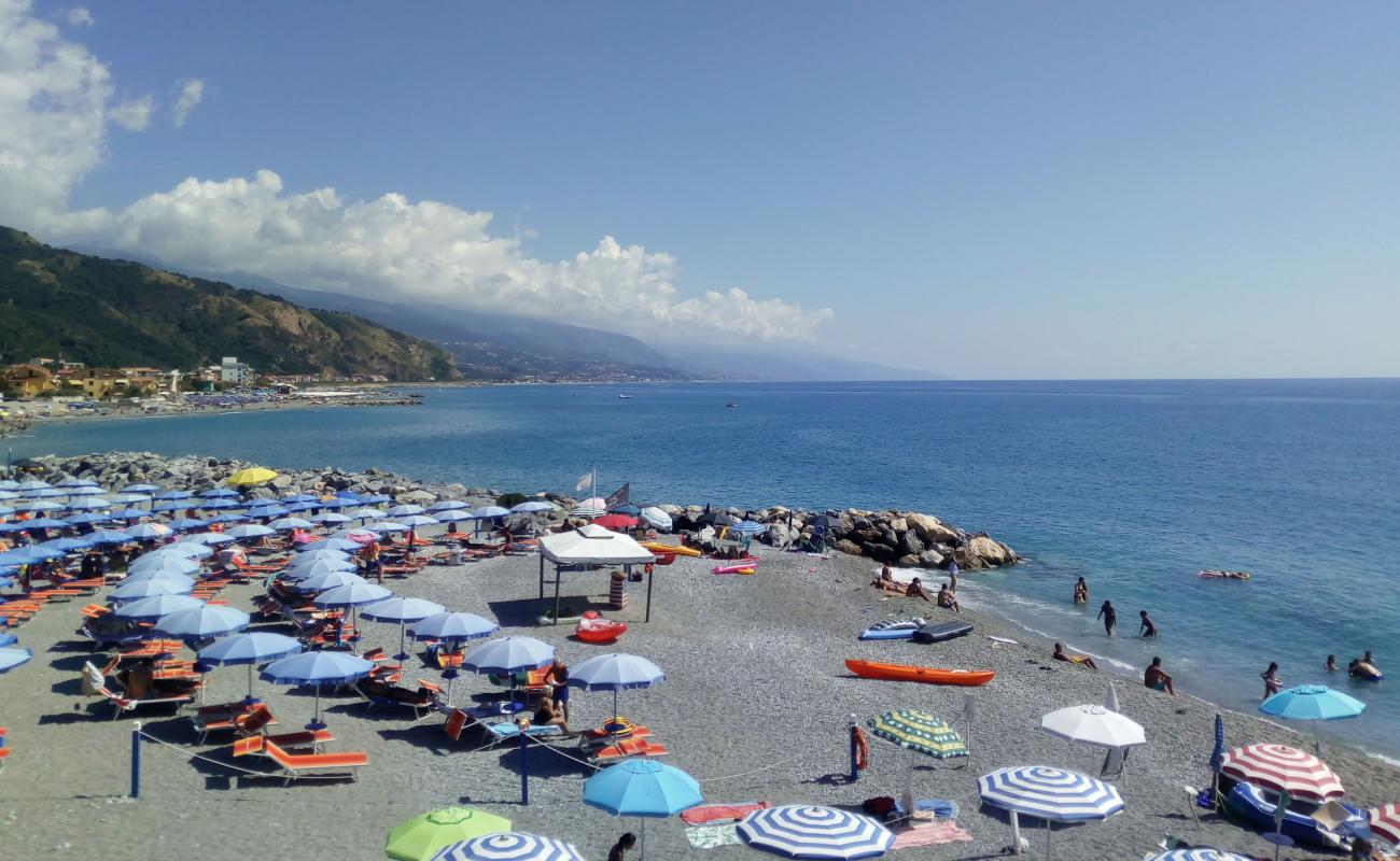 Photo de Marina beach avec caillou fin gris de surface