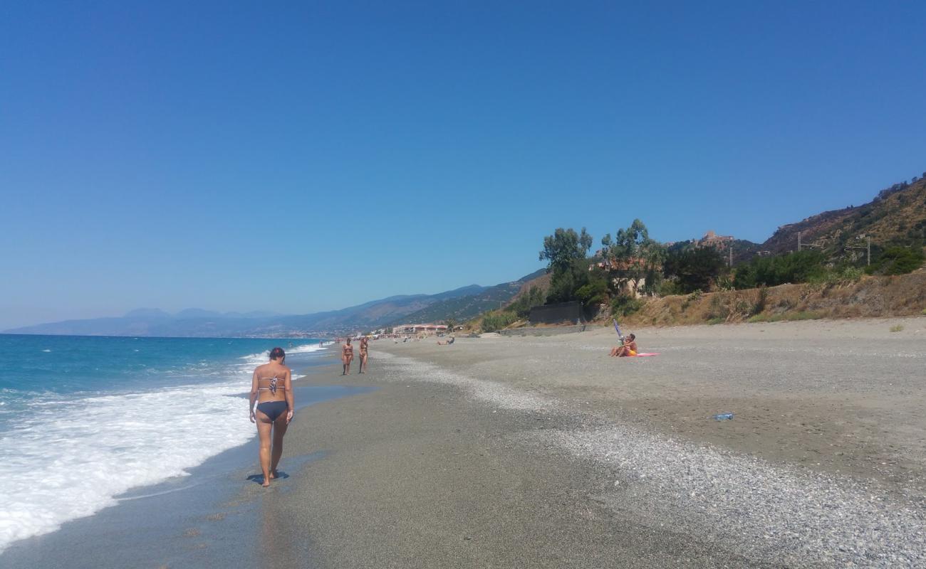 Photo de Scaro-Reggio-Scornavacca-Vardano beach avec caillou fin gris de surface