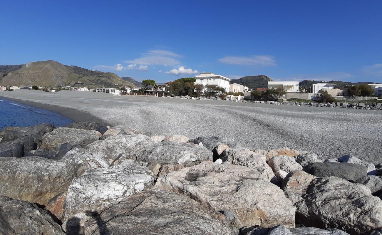 Photo de Campora San Giovanni avec caillou fin gris de surface