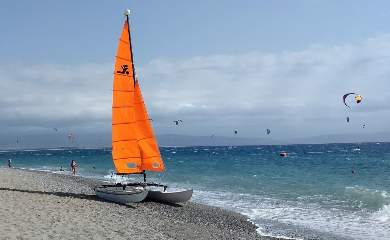 Photo de Coolbay beach avec sable gris de surface