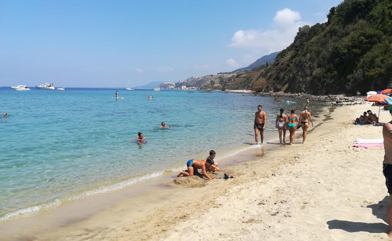 Photo de Lido Proserpina beach avec sable lumineux de surface