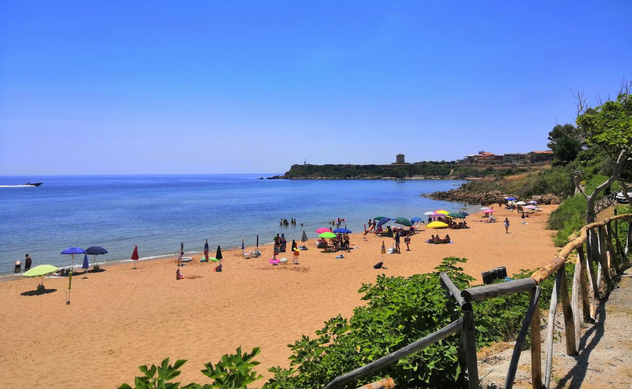Photo de Spiaggia Rossa avec sable brun de surface