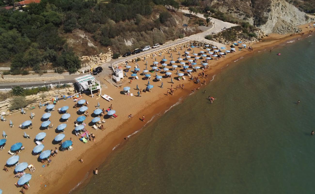 Photo de Santa Cristina beach avec sable brun de surface