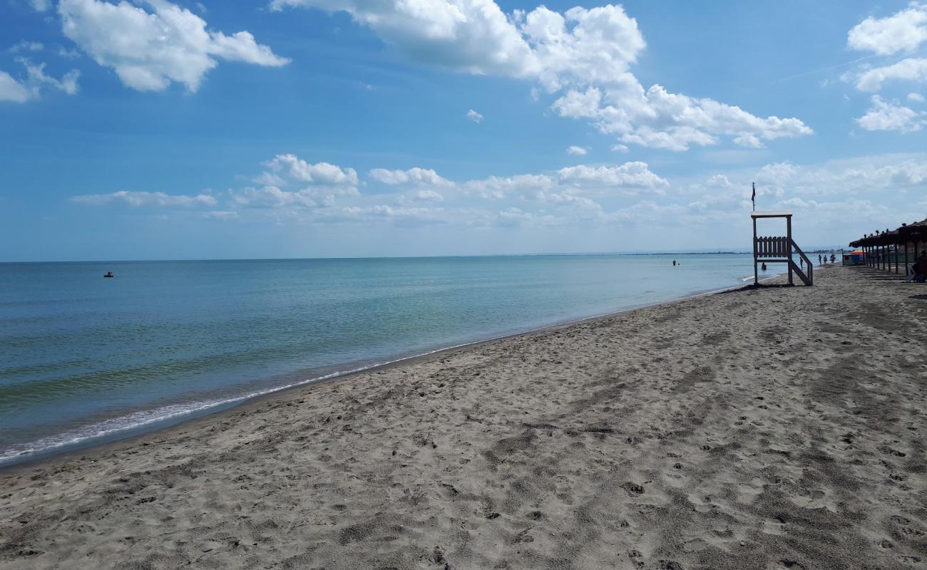 Photo de Ippocampo Beach avec sable brun de surface