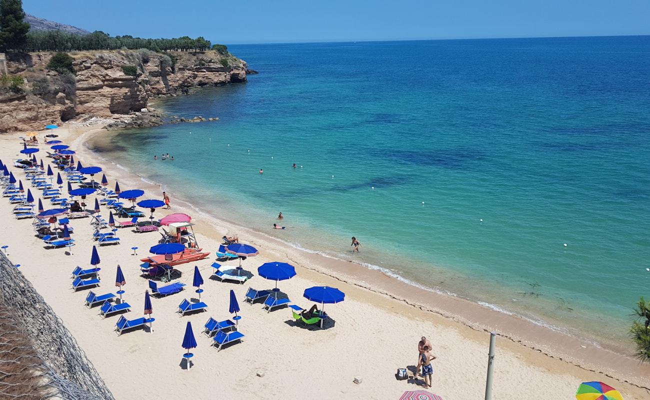 Photo de Spiaggia di Varcaro avec sable clair avec caillou de surface