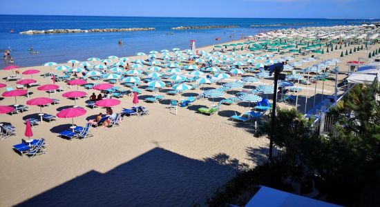 Grottammare beach