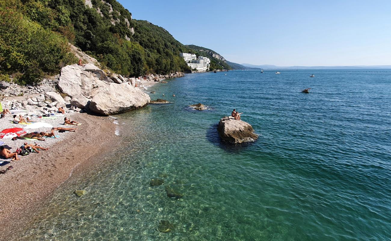 Photo de Costa dei Barbari avec caillou clair de surface