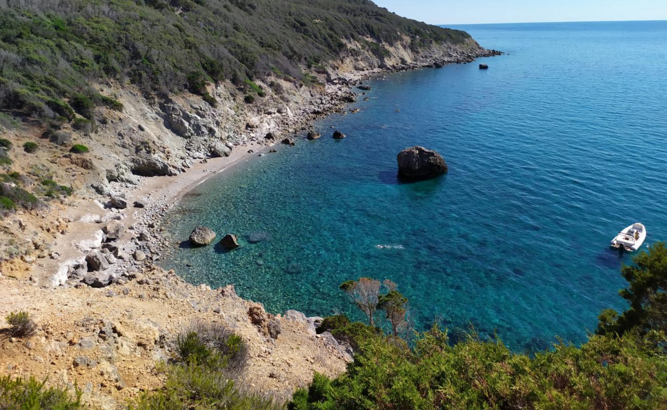 Photo de Cala gypsum avec caillou clair de surface