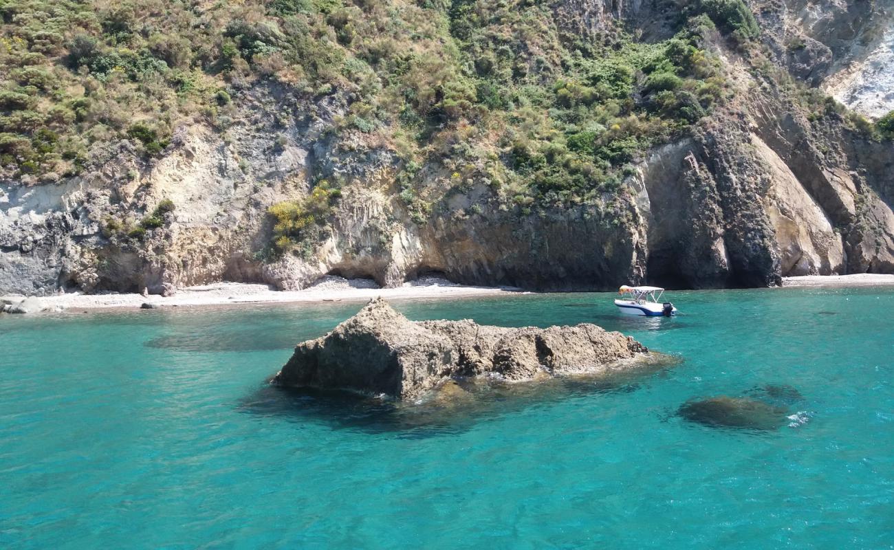 Photo de Spiaggia di Vricci avec caillou blanc de surface