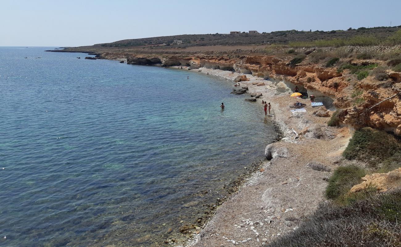 Photo de Cala del Preveto avec galets beige de surface