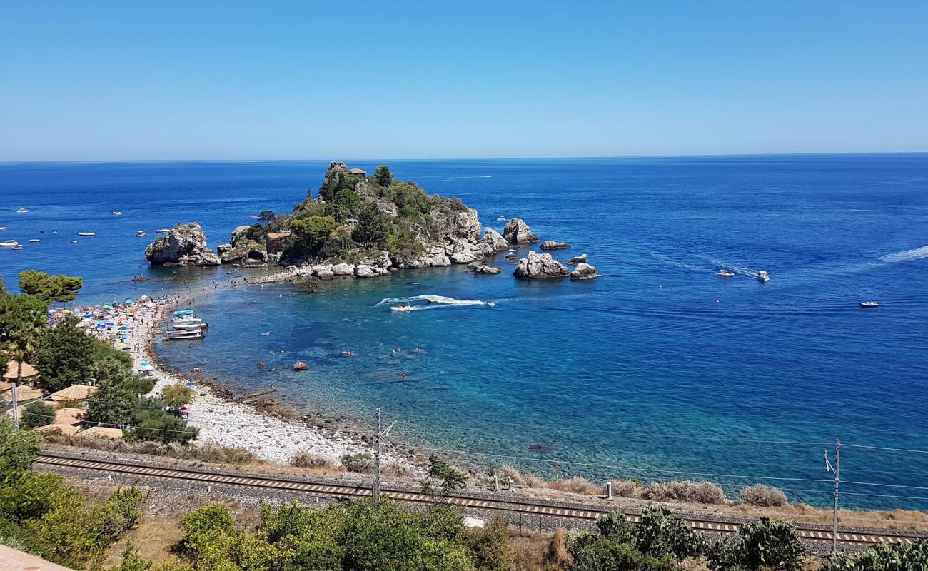 Photo de Spiaggia di Isola Bella avec galets gris de surface