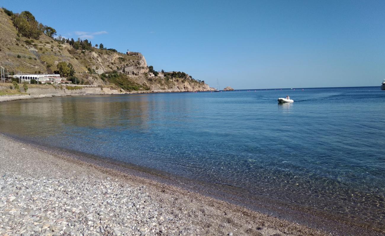 Photo de Villagonia beach avec sable beige & galets de surface