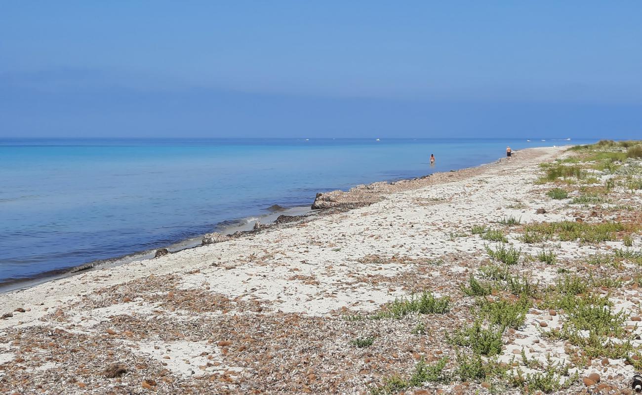 Photo de Capo Feto avec sable lumineux de surface