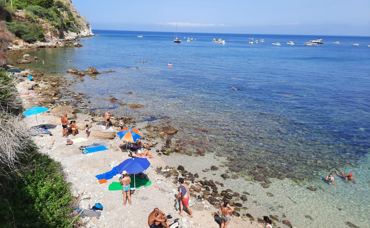 Photo de Lido del Carabiniere avec caillou fin clair de surface