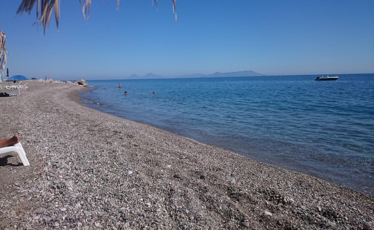Photo de San Giorgio Beach avec sable gris & galets de surface