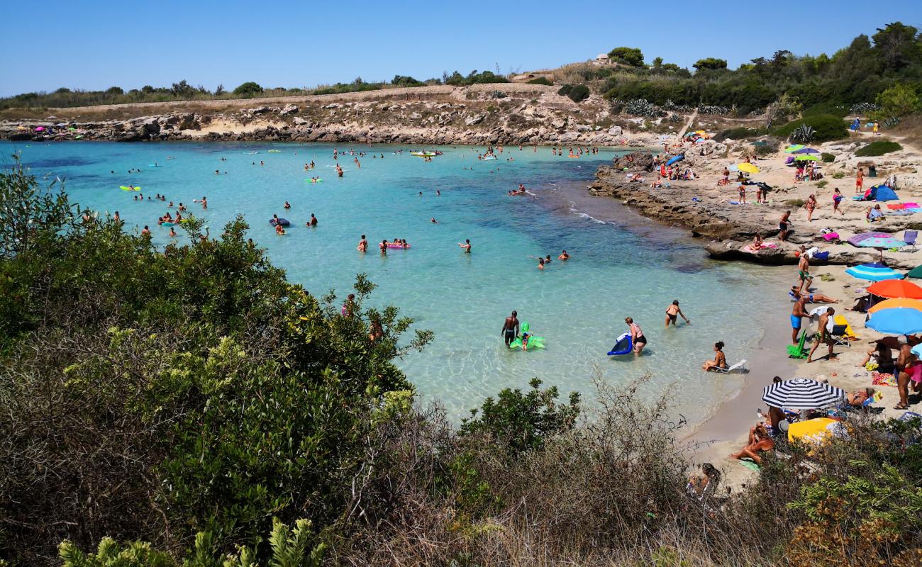 Photo de Spiaggia di Porto Pirrone avec sable lumineux de surface