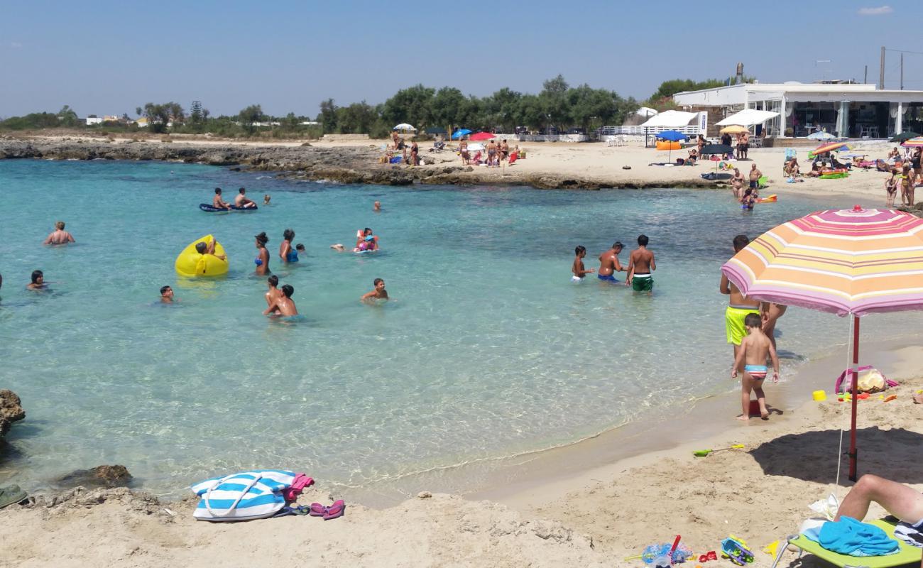 Photo de Spiaggia del Frascone II avec sable lumineux de surface