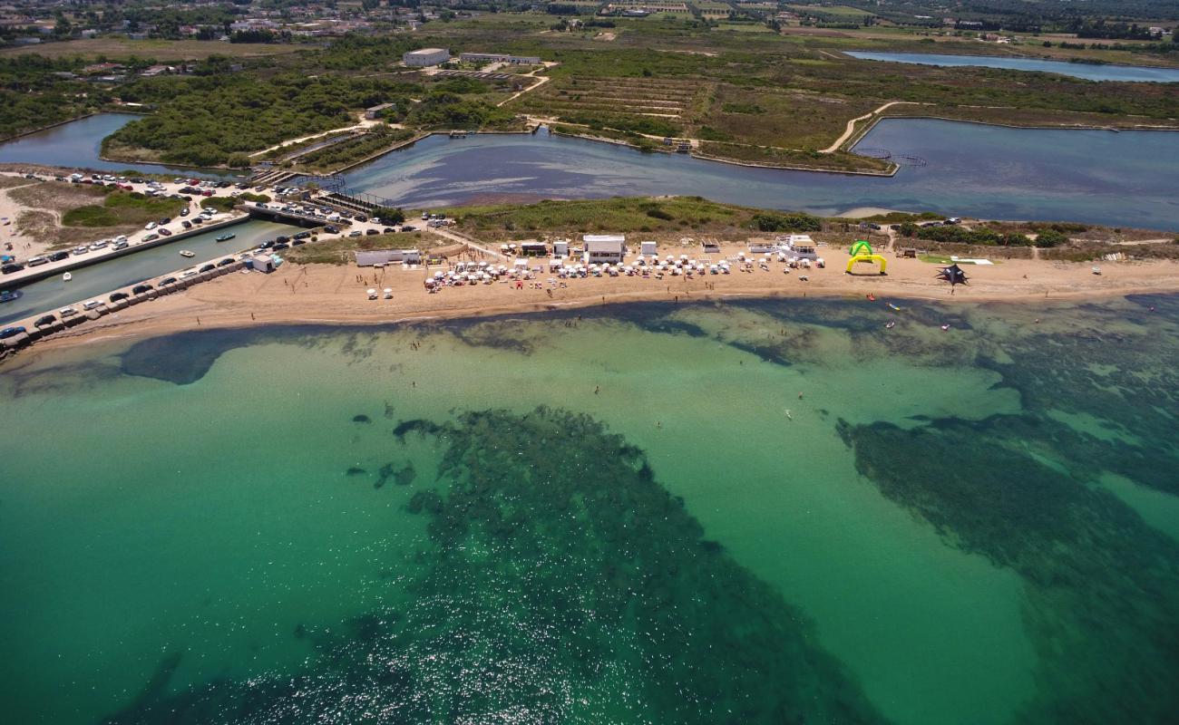 Photo de Istmo beach avec sable lumineux de surface