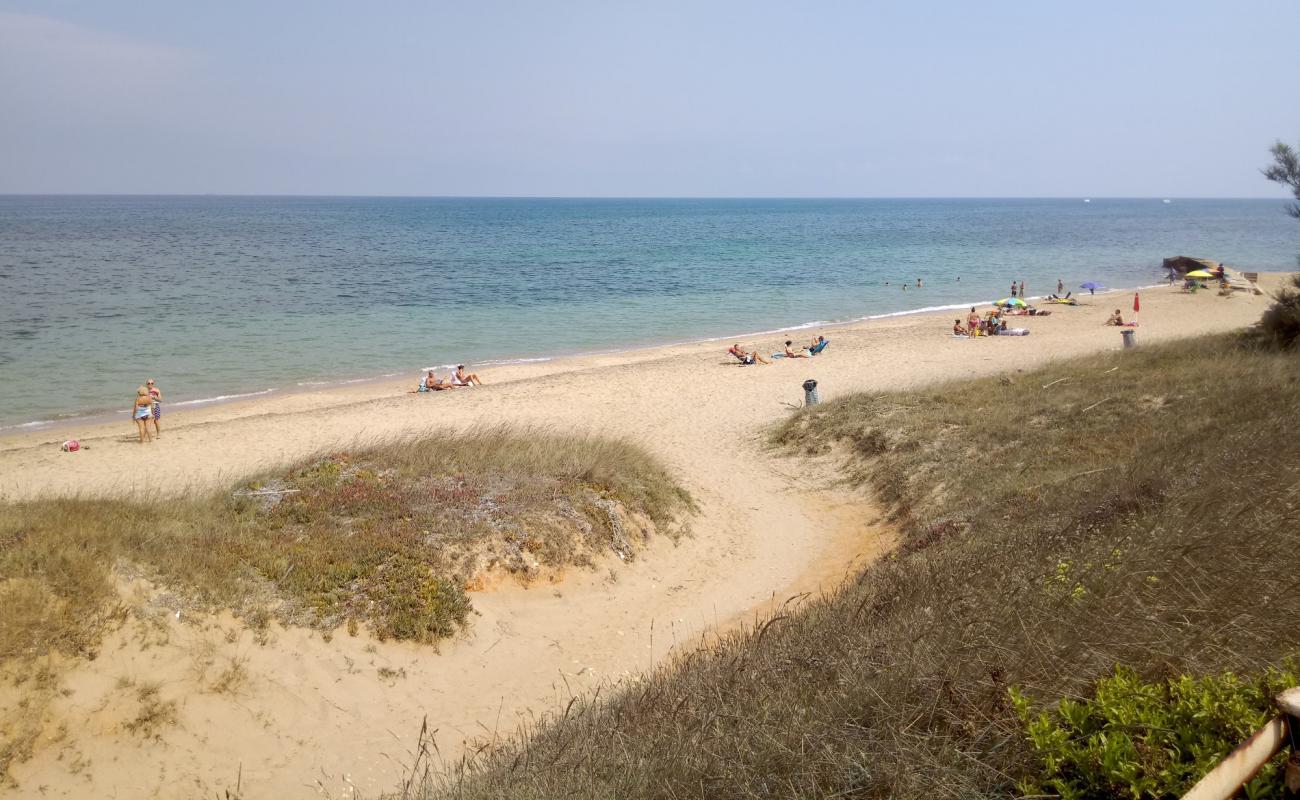 Photo de Spiaggia di Sciaia avec sable beige de surface