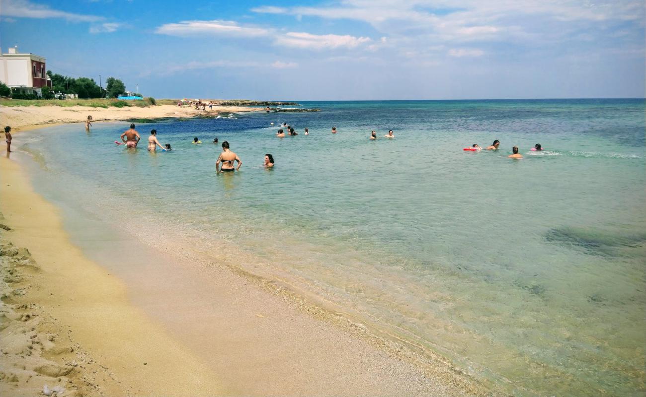 Photo de Spiaggia della Forcatella avec sable beige de surface