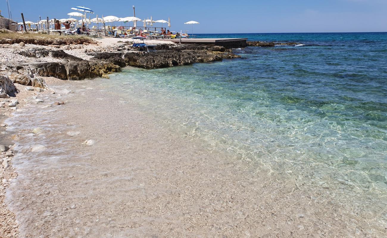 Photo de Coco Beach Club avec rocky shore de surface