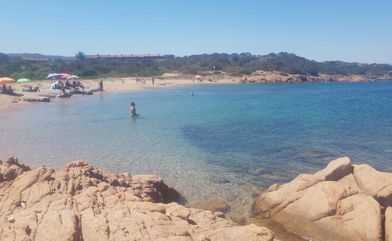 Photo de San Paolo beach II avec sable brun de surface