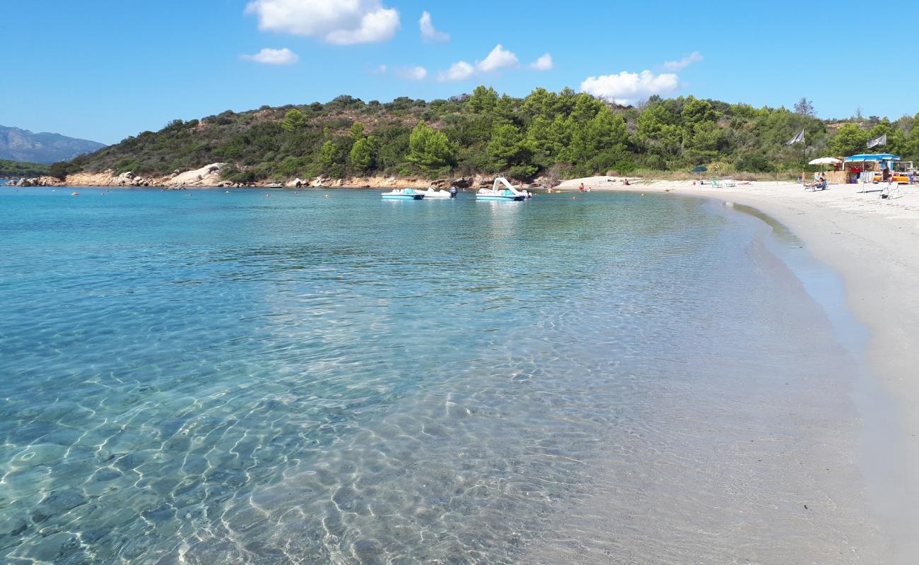 Photo de Plage de Salina Bamba avec sable beige de surface