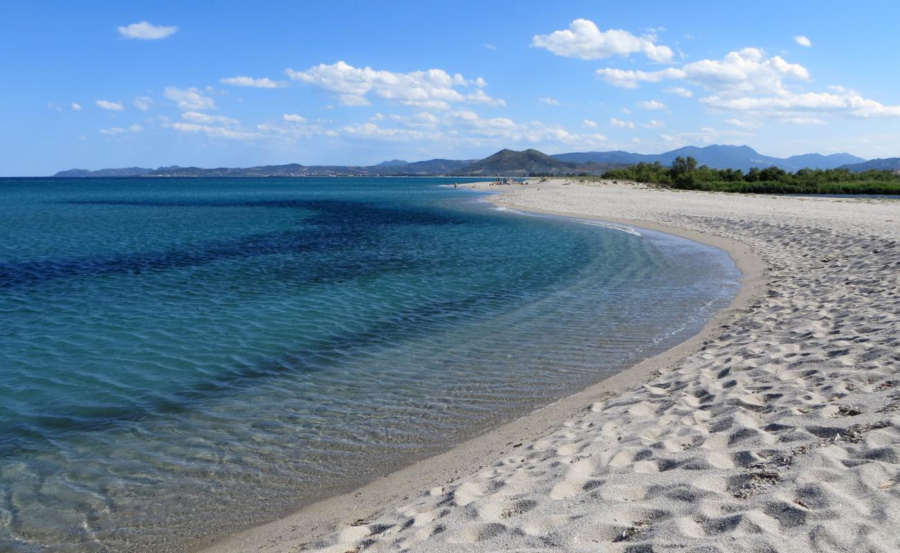 Photo de Plage d'Orvile avec sable blanc de surface