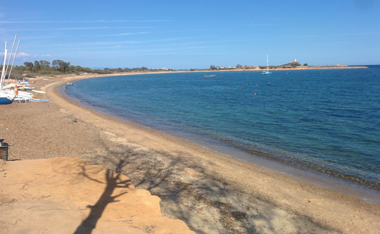 Photo de Spiaggia di Nora II avec sable beige de surface
