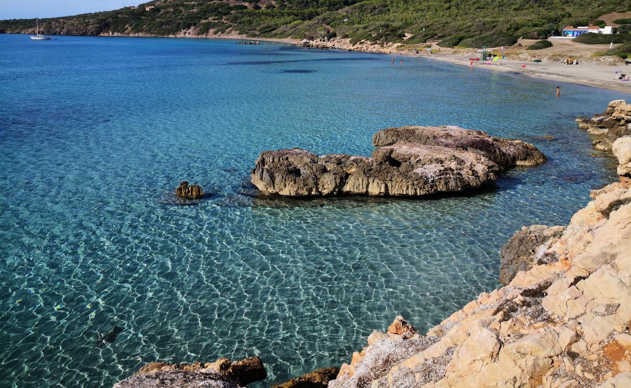 Photo de Plage de Coaquaddus avec sable lumineux de surface