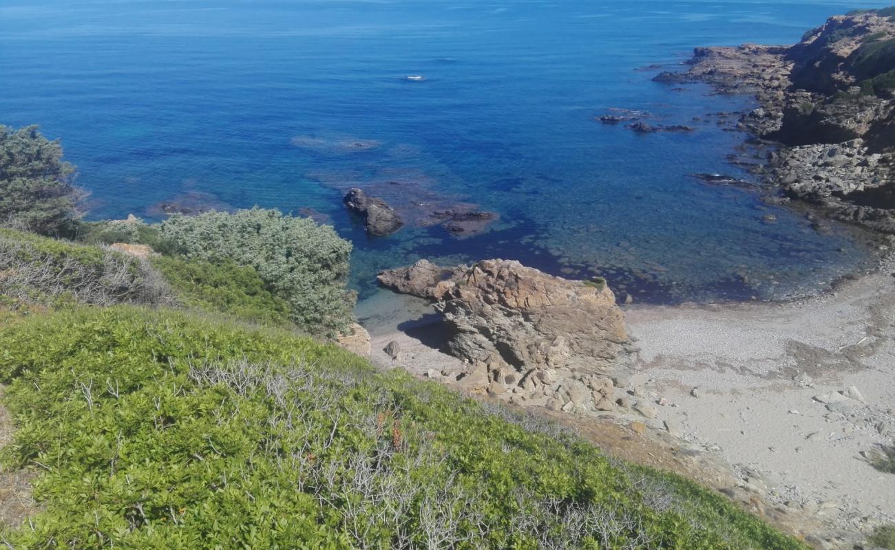 Photo de Punta Campu Sali avec roches de surface