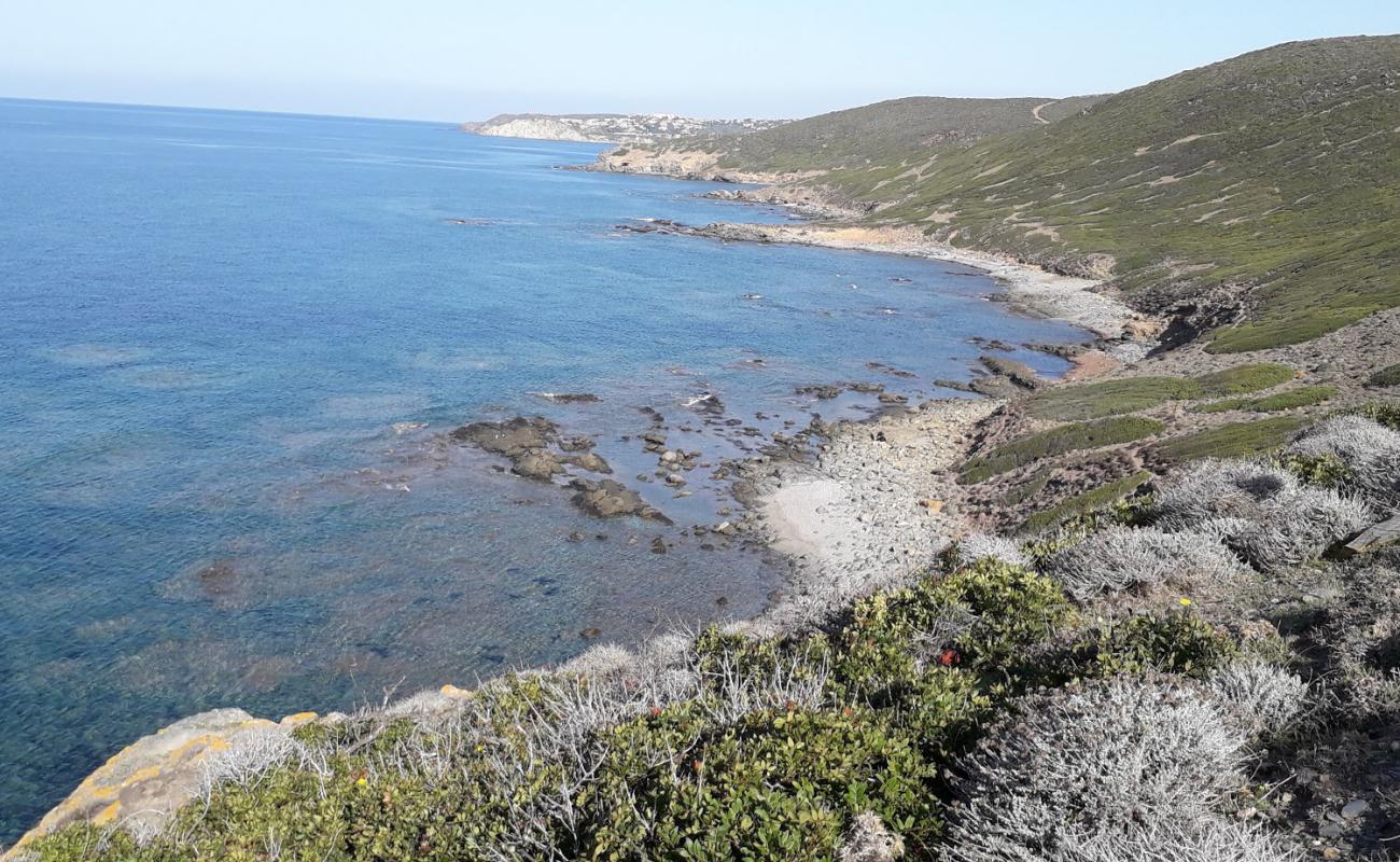 Photo de Caletta Babari avec roches de surface