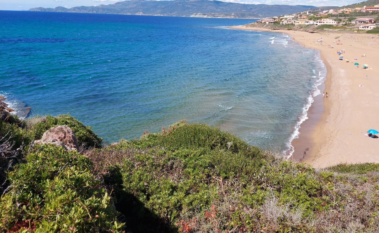 Photo de Porto Alabe beach avec sable lumineux de surface