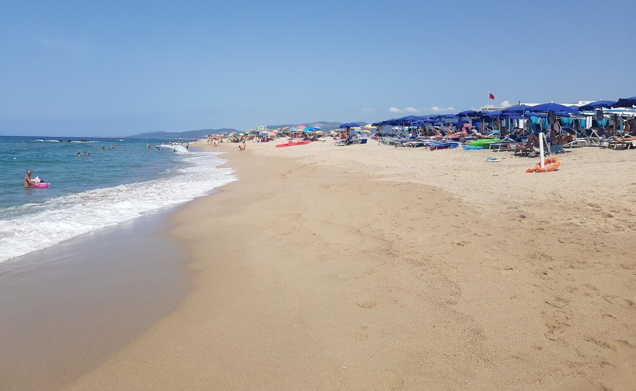 Photo de San Pietro A Mare avec sable beige de surface