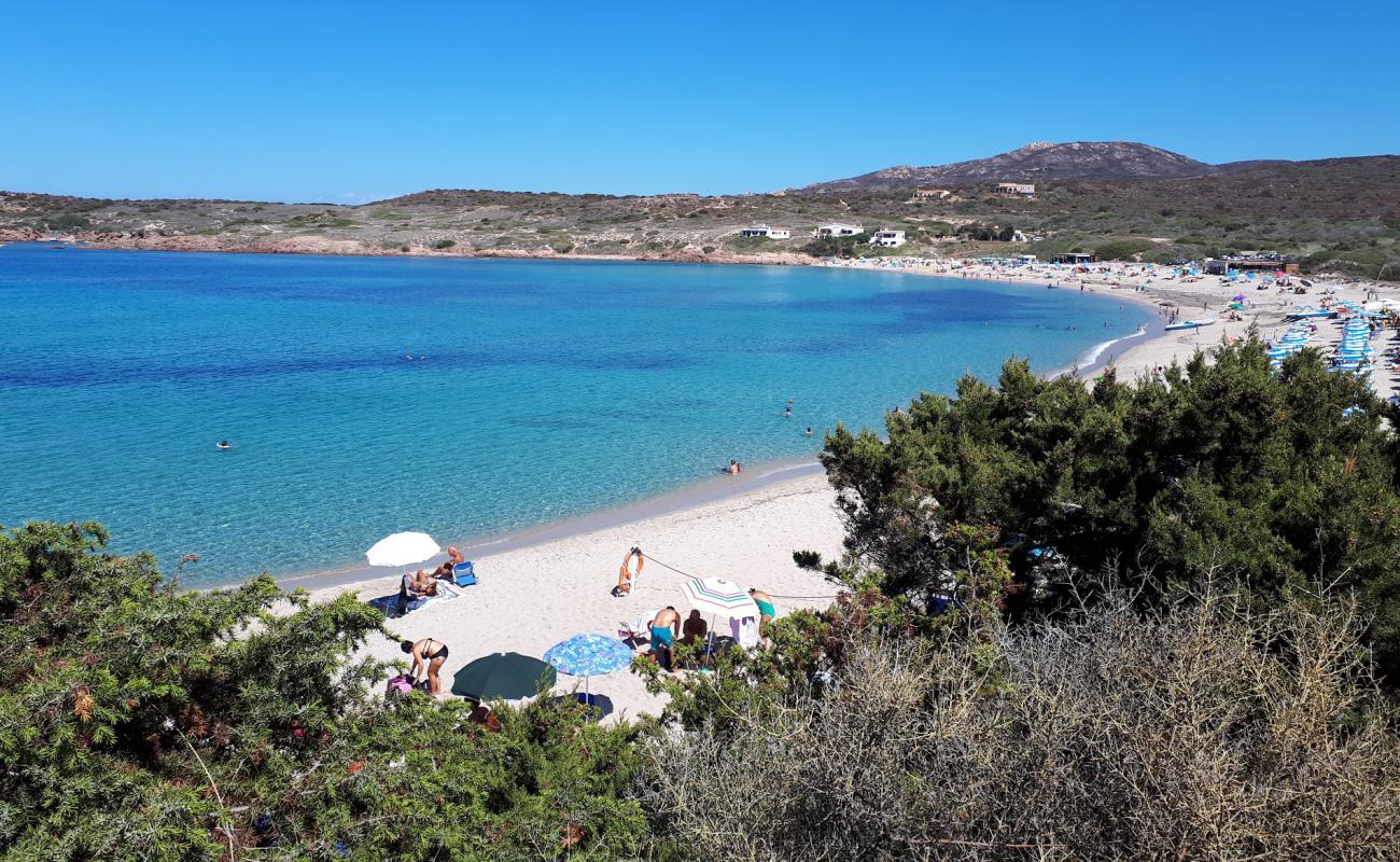 Photo de Plage de La Marinedda avec sable fin et lumineux de surface