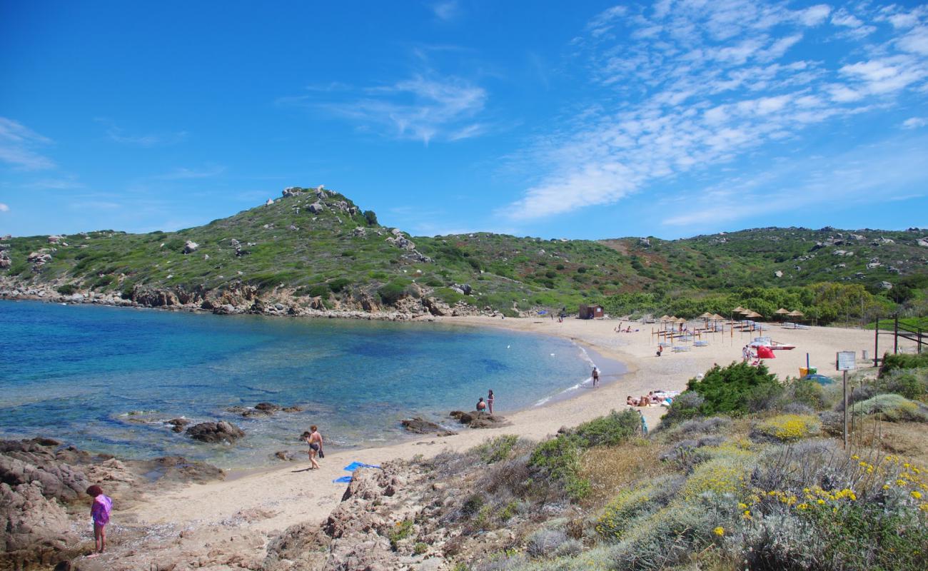 Photo de Spiaggia Porto Quadro avec sable brun de surface
