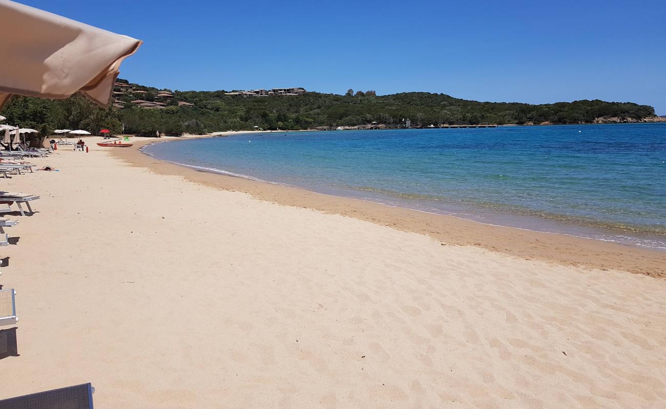 Photo de Plage de Vena Longa avec sable fin et lumineux de surface