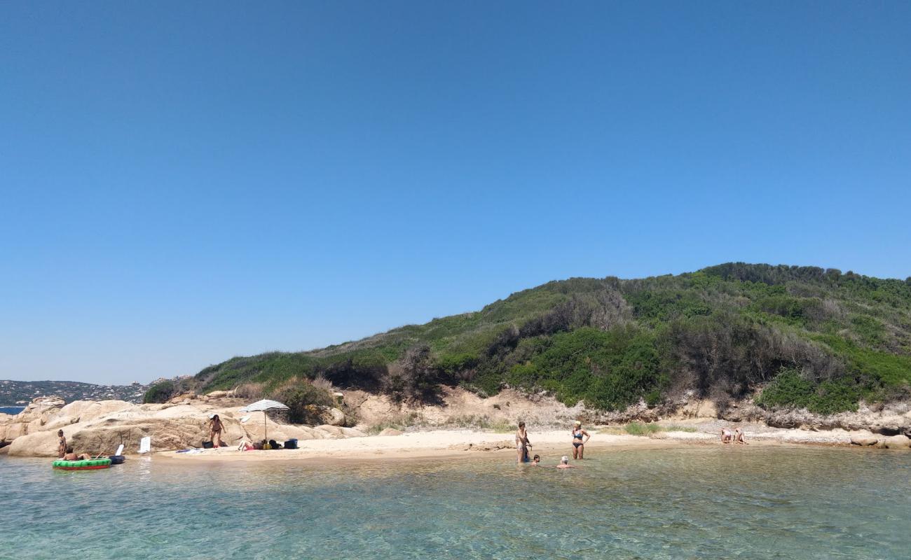 Photo de Cala Rocciosa II avec sable clair avec caillou de surface