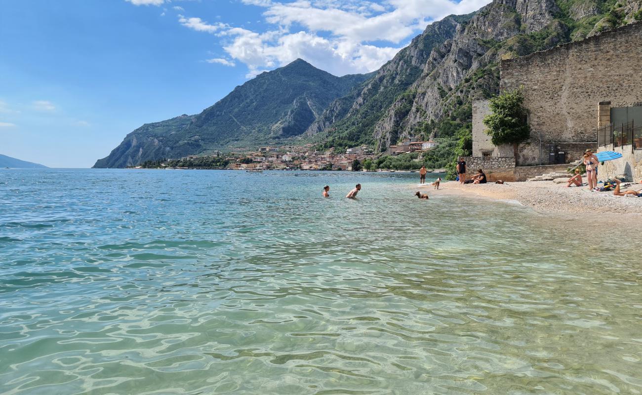 Photo de Spiaggia Per Cani Limone avec galets gris de surface