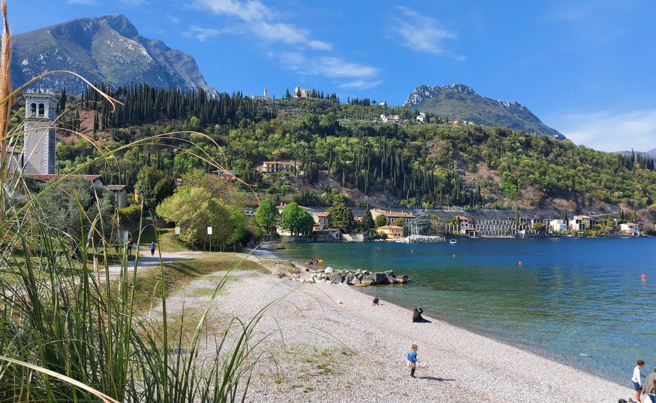 Photo de Bau Beach Toscolano Maderno avec caillou fin gris de surface