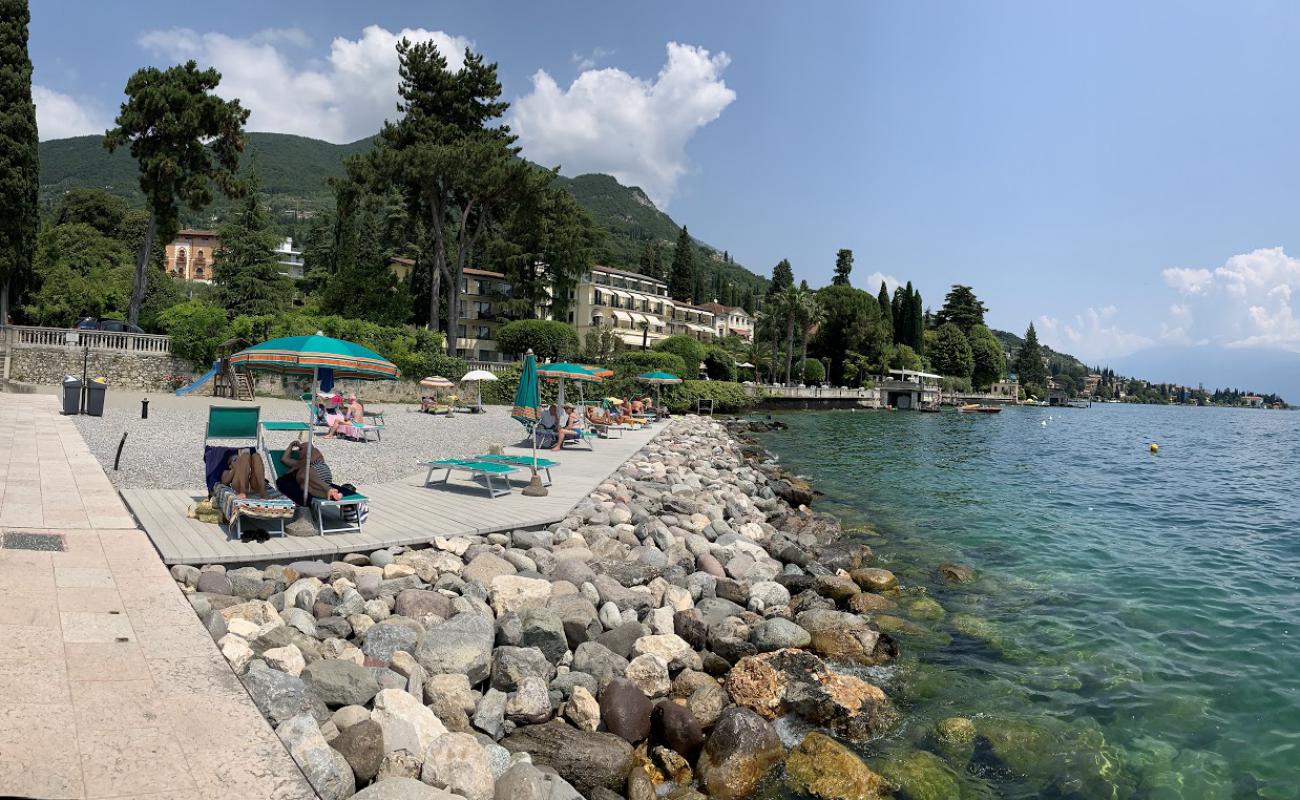 Photo de Stephen Abragan's Beach avec petits galets gris de surface